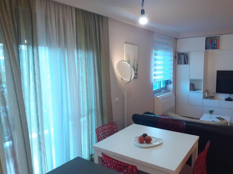 Lake View Apartment Tirana Exteriér fotografie